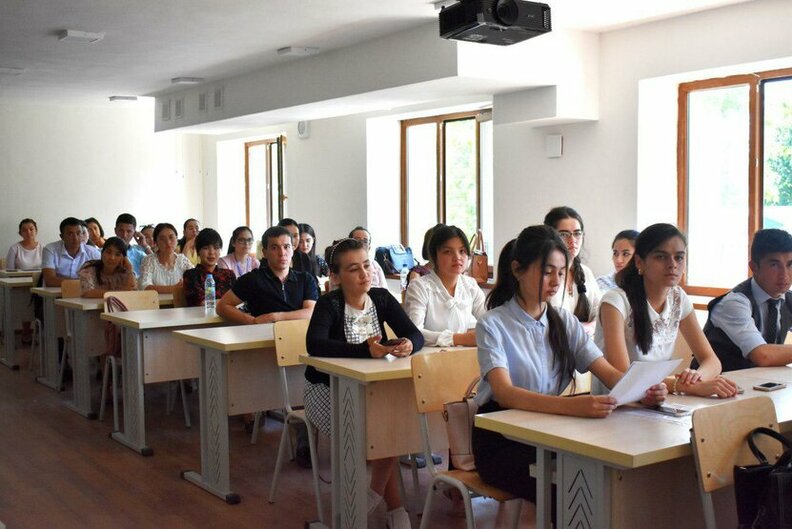 Kunduzgi taʼlim bilan kechki taʼlim qo‘shib tanlanganda davlat granti ustuvorligi masalasi qanaqa bo‘ladi?