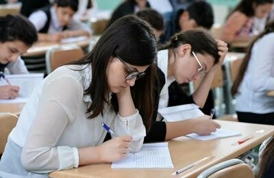 Xotin-qizlar tavsiyanomasi bilan grantga kirgan talabalar 4 yil davomida grantda o‘qiydimi yoki kelgusi yilda grant taqsimoti natijasida kontraktga tushib qolishi ham mumkinmi?