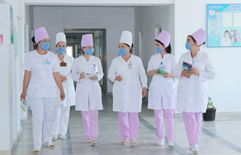 Kelgusi yildan boshlab oliy ma’lumotli hamshiralarga 100 foiz ustama to‘lanadi