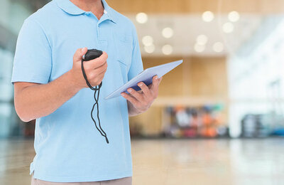 Endi jismoniy tarbiya o‘qituvchilarining o‘zi mashqlarni bajara olmasa toifa ololmaydi