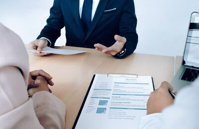 Talabalarning ishlashi qonunga zid emas