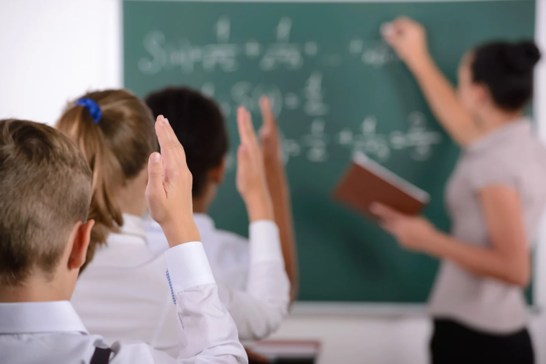 2025/2026 o‘quv yilidan sirtqi ta’lim bekor qilingan pedagogik yo‘nalishlar ro‘yxati