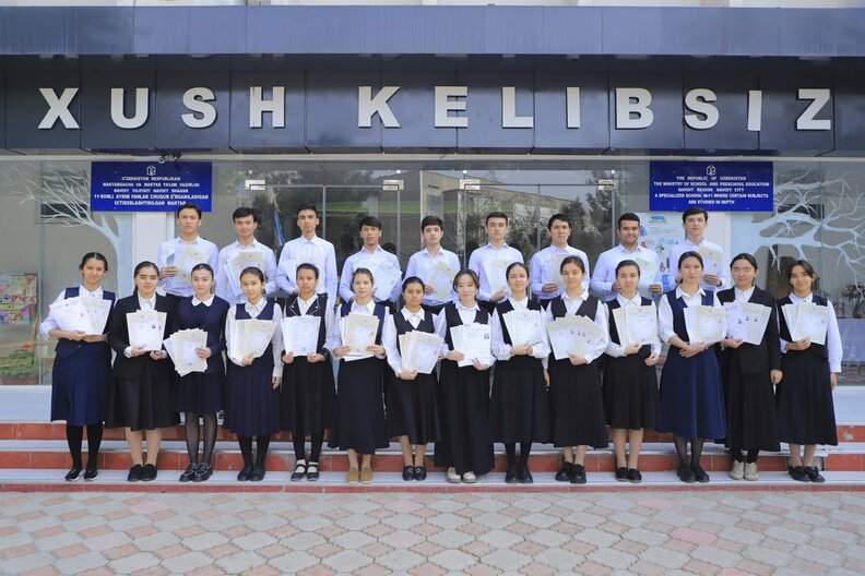 Navoiyda bir maktabning 23 o‘quvchisi muddatidan oldin talaba bo‘ldi